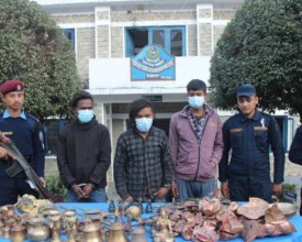 मन्दिरको मूर्ति चोरी अभियोगमा तीन जना पक्राउ